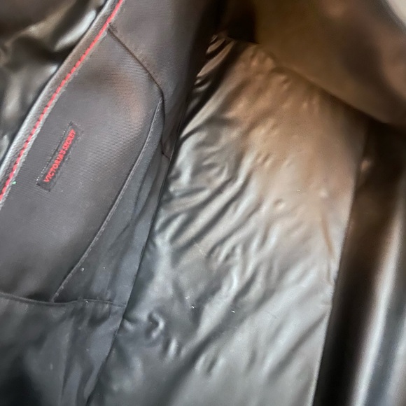 Victoria’s Secret Expandable Weekender  Men CarryOn Bag - Picture 11 of 12